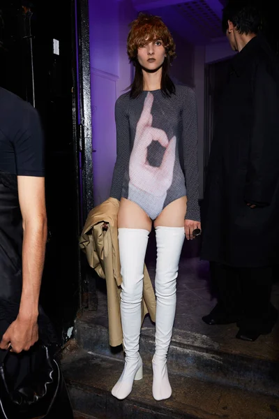 Look 5